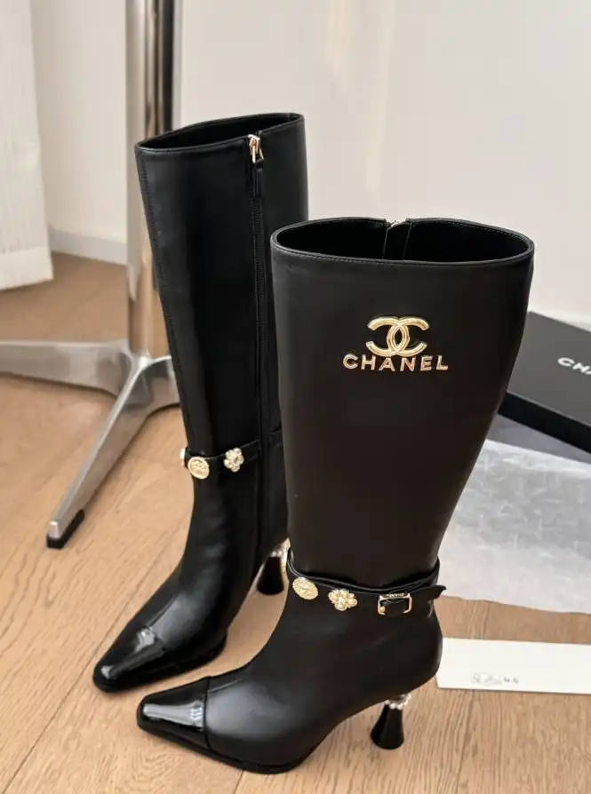 hype Chanel Boots