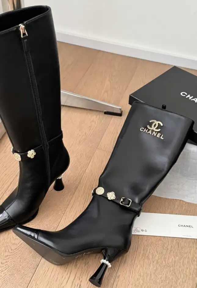 hype Chanel Boots