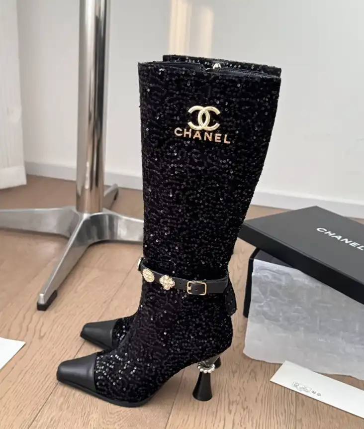 hype Chanel Boots