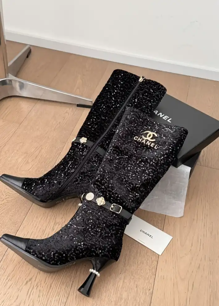 hype Chanel Boots