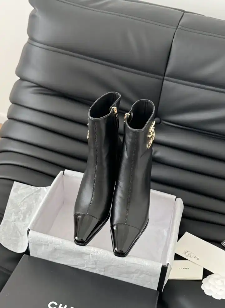 hype Chanel Boots