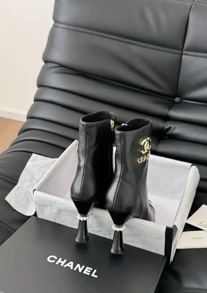 hype Chanel Boots