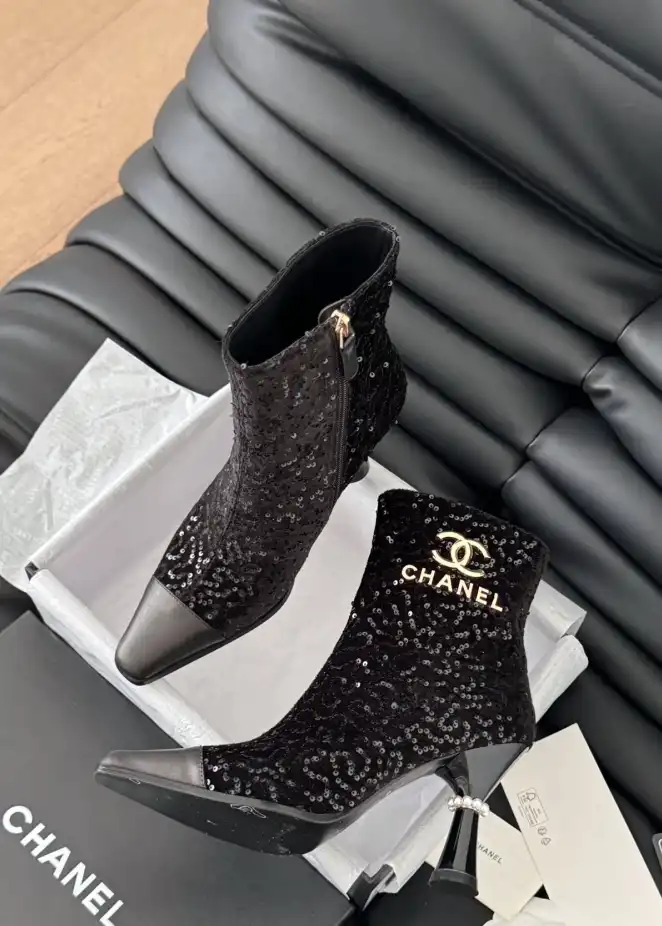 hype Chanel Boots