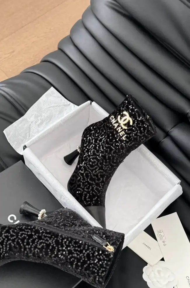 hype Chanel Boots