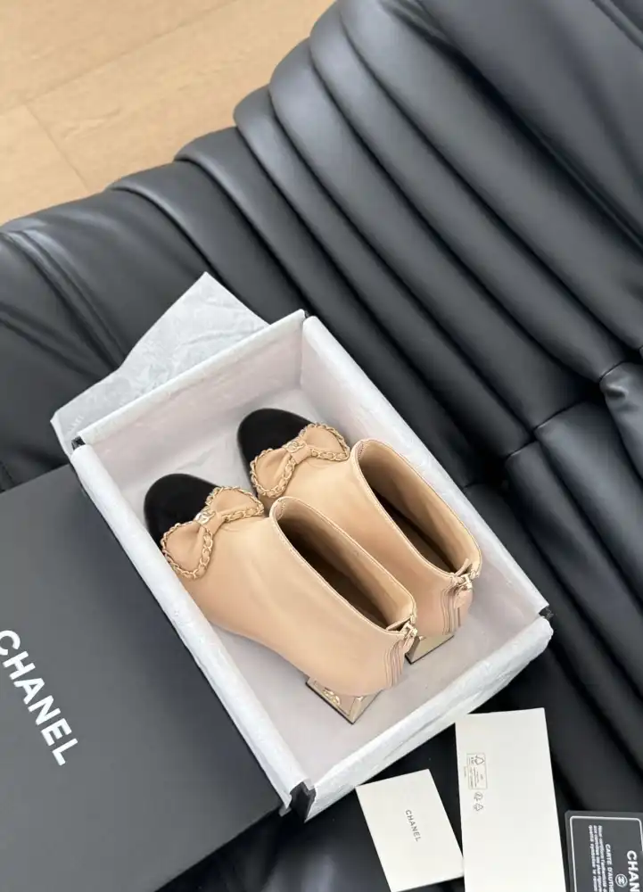 hype Chanel Boots