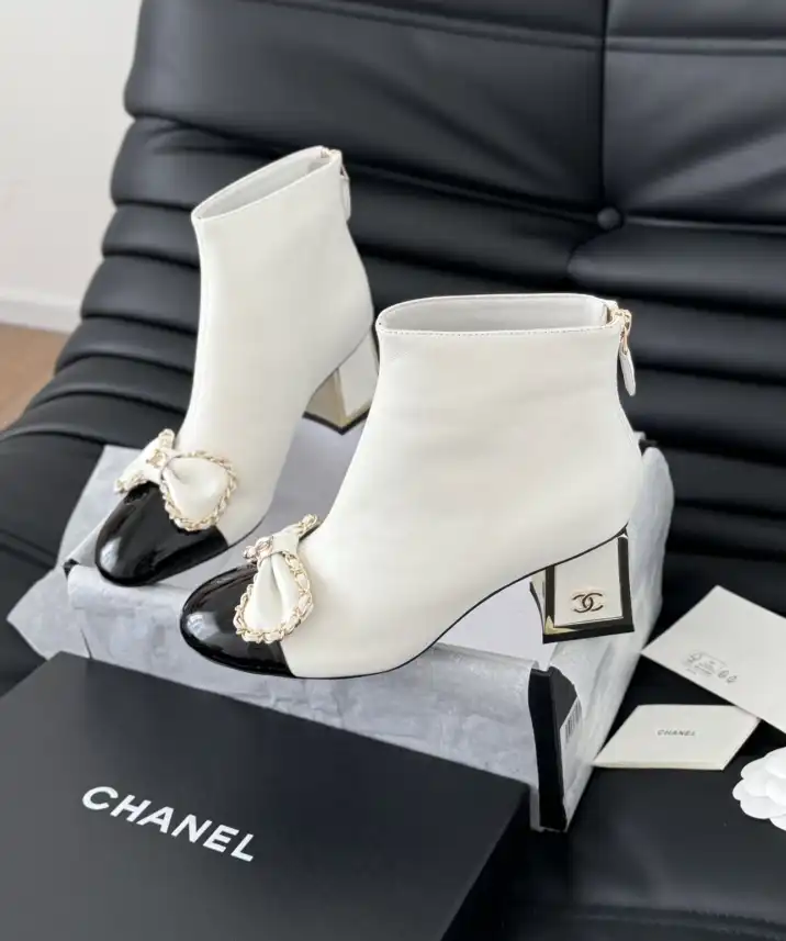 hype Chanel Boots