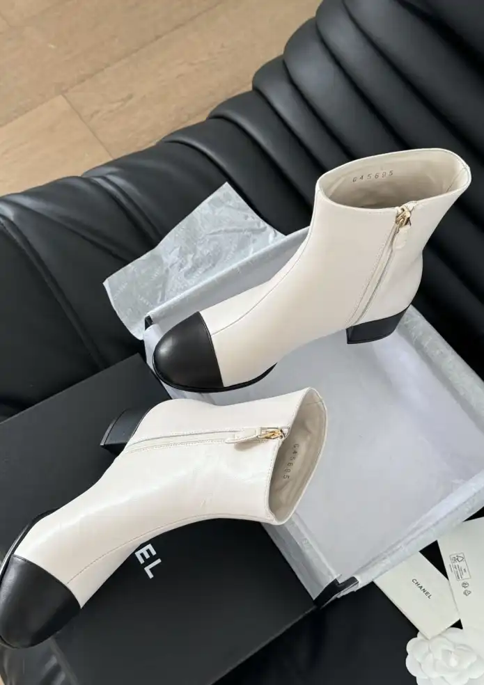 hype Chanel Boots