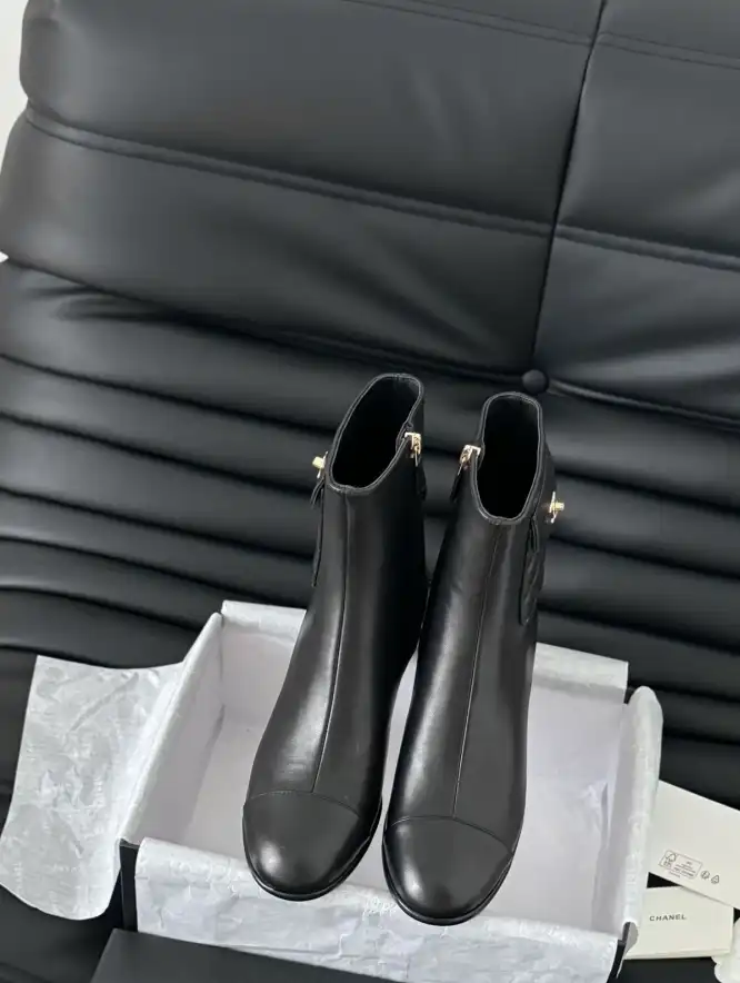 hype Chanel Boots