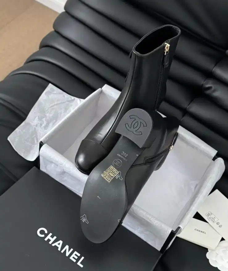 hype Chanel Boots