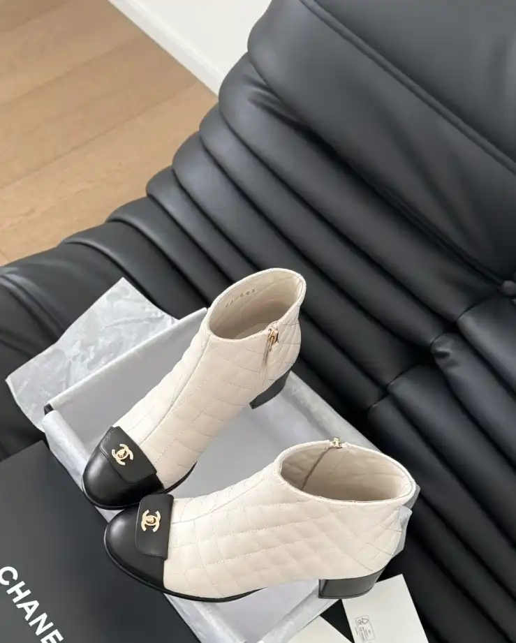 hype Chanel Boots