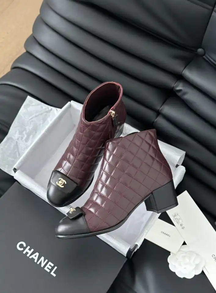 hype Chanel Boots