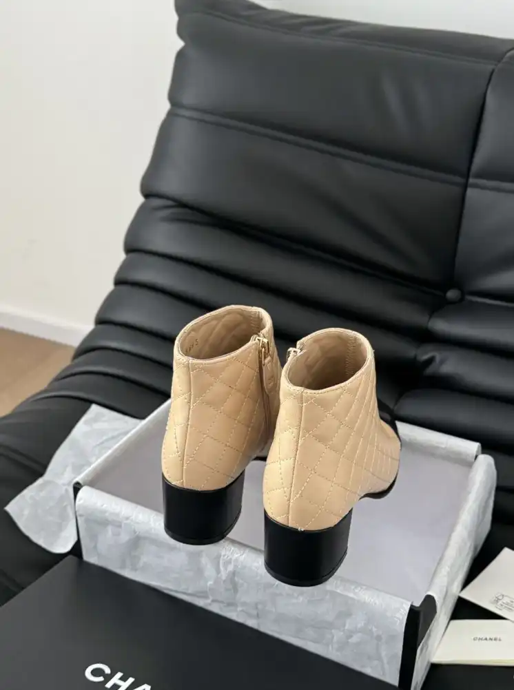 hype Chanel Boots