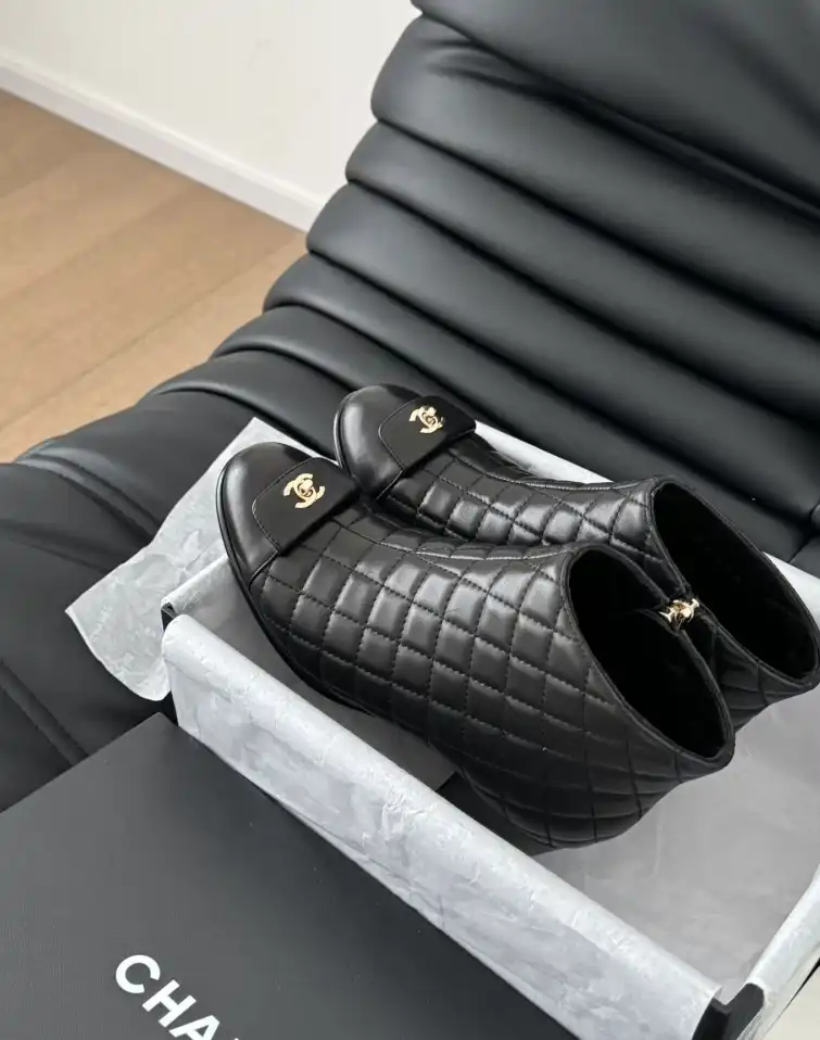 hype Chanel Boots