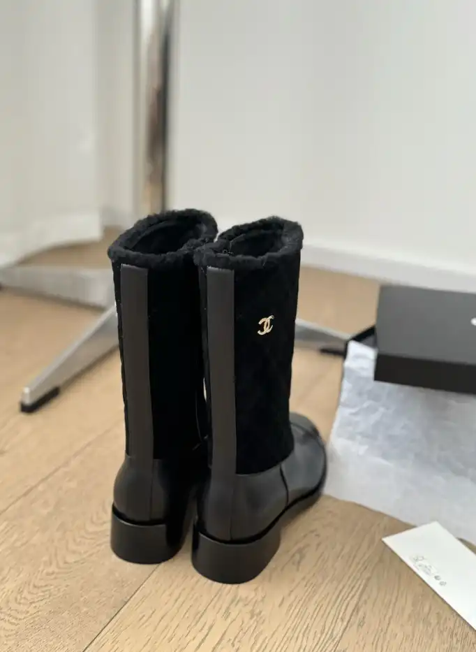 hype Chanel Boots