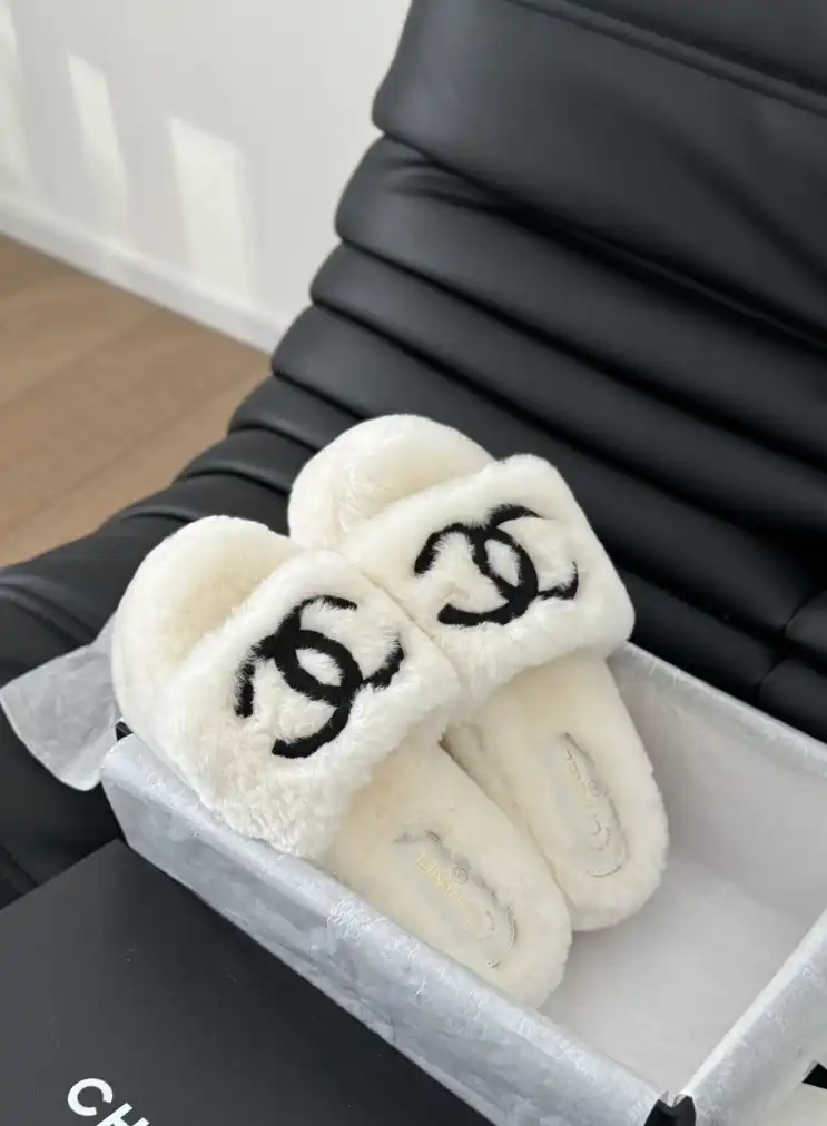 hype Chanel Slippers