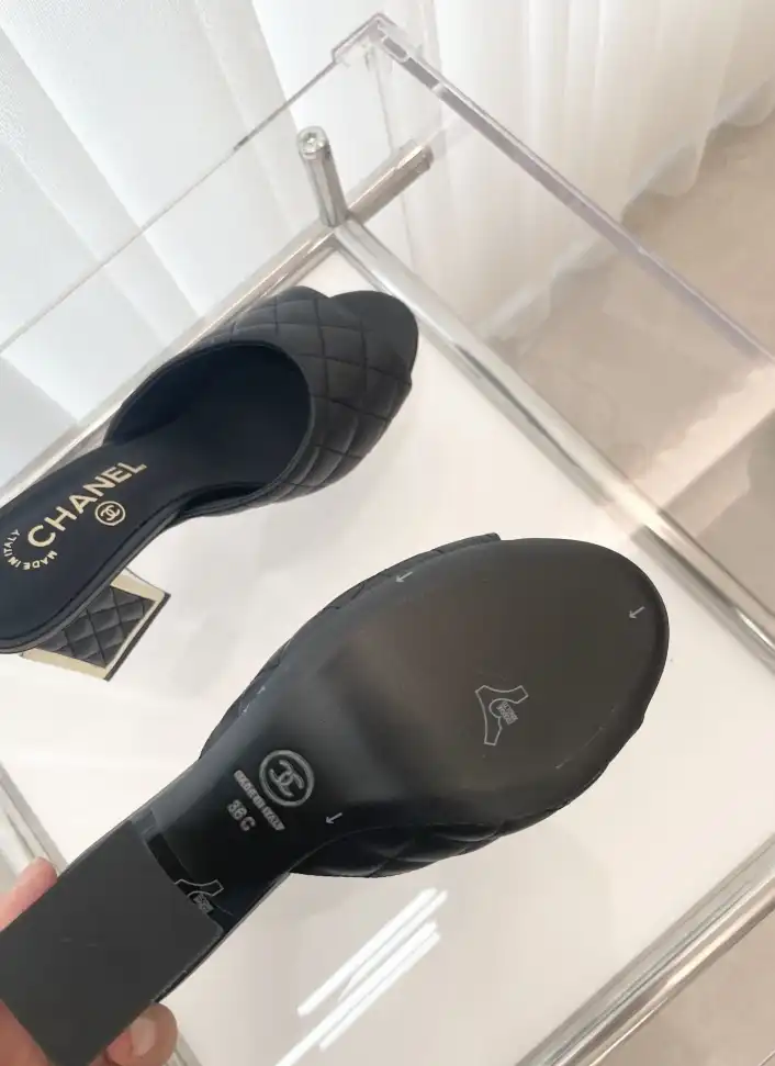 hype Chanel Sandals