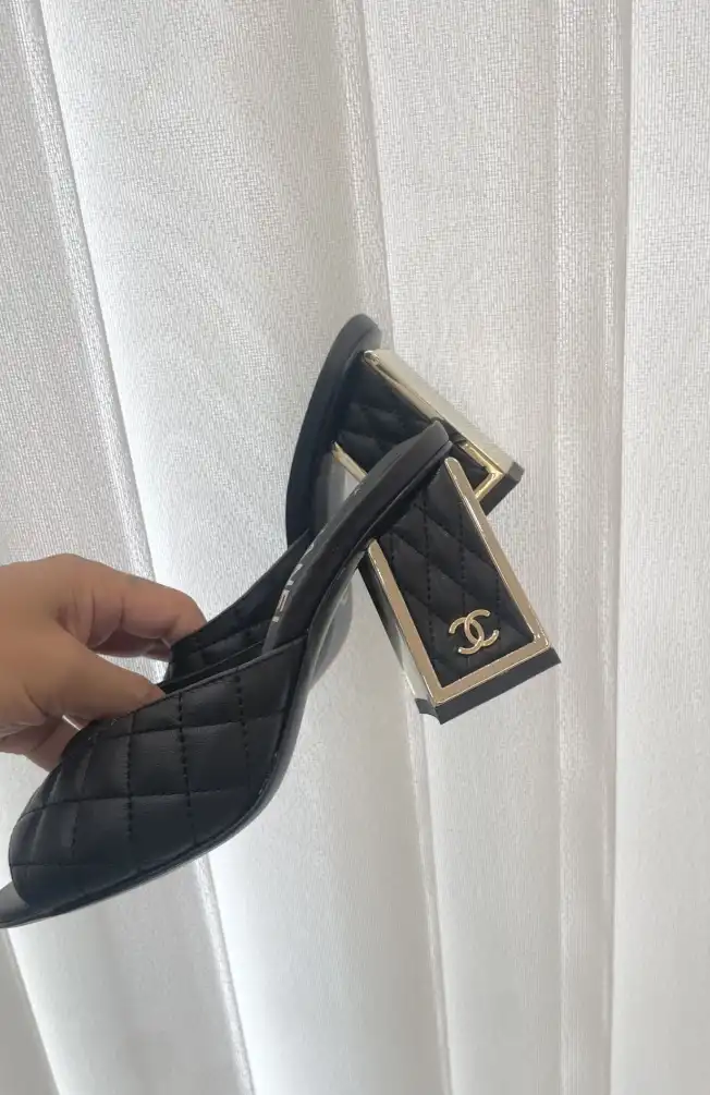 hype Chanel Sandals