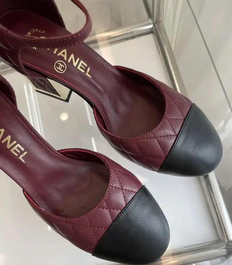 hype Chanel High Heels