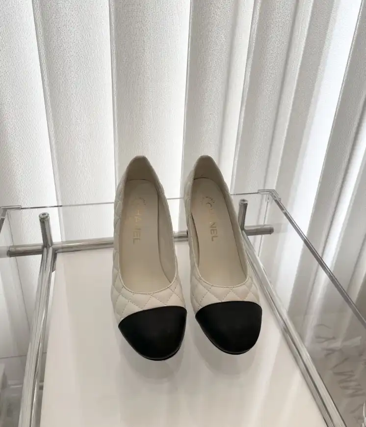 hype Chanel High Heels