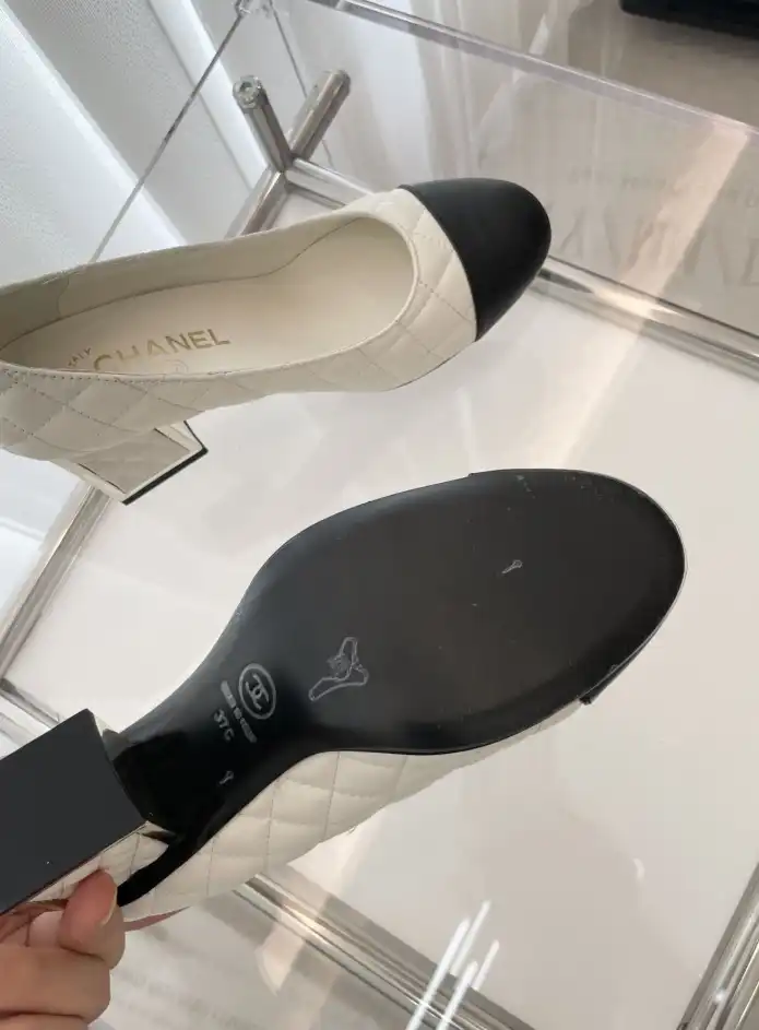 hype Chanel High Heels