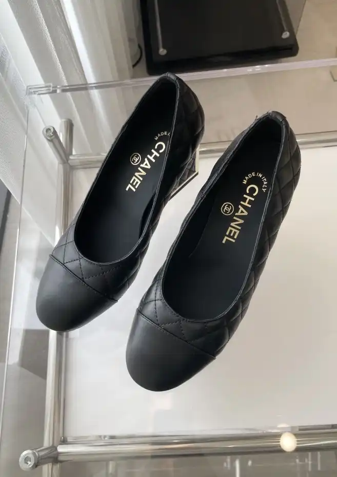 hype Chanel High Heels