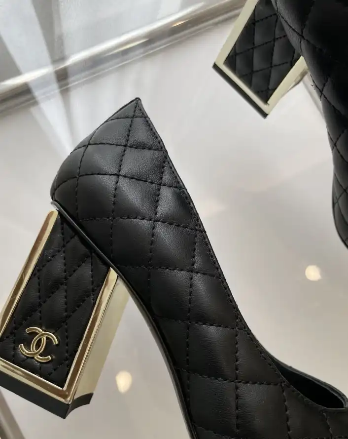 hype Chanel High Heels