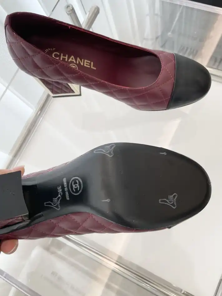 hype Chanel High Heels