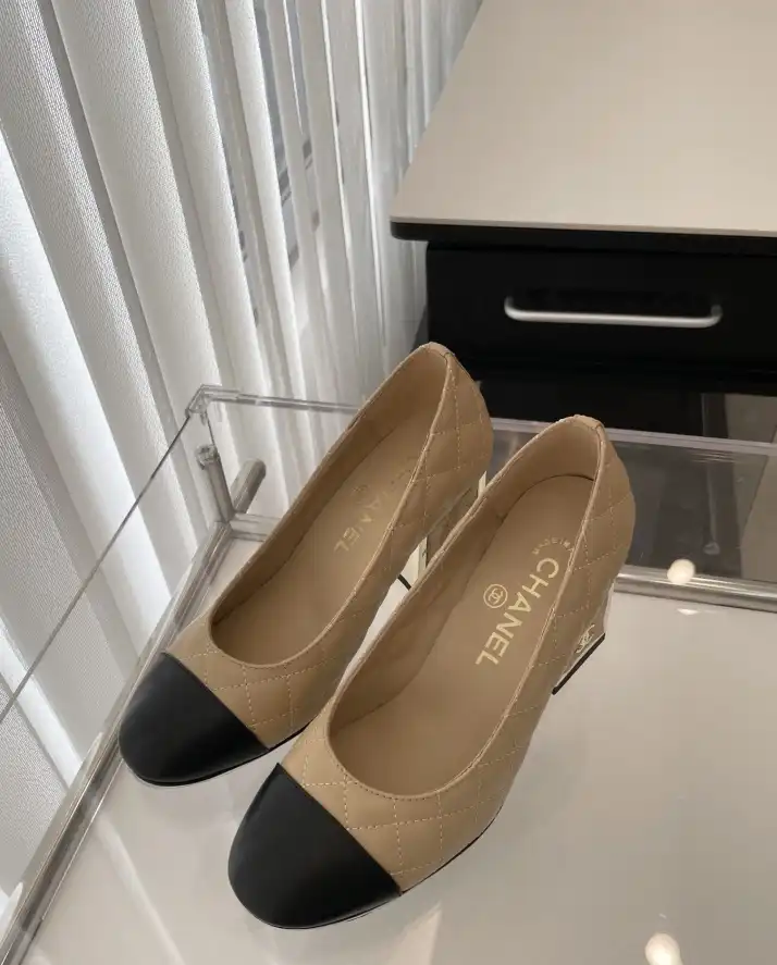 hype Chanel High Heels