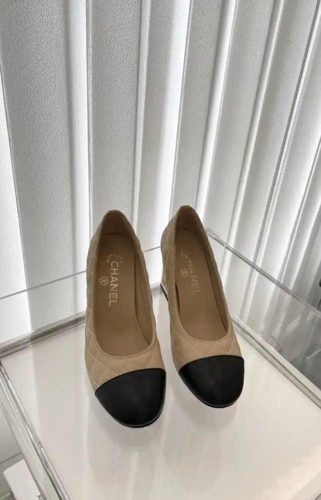 hype Chanel High Heels