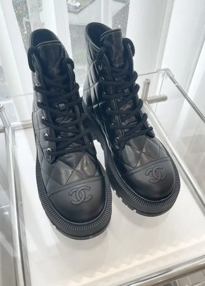 hype Chanel Boots