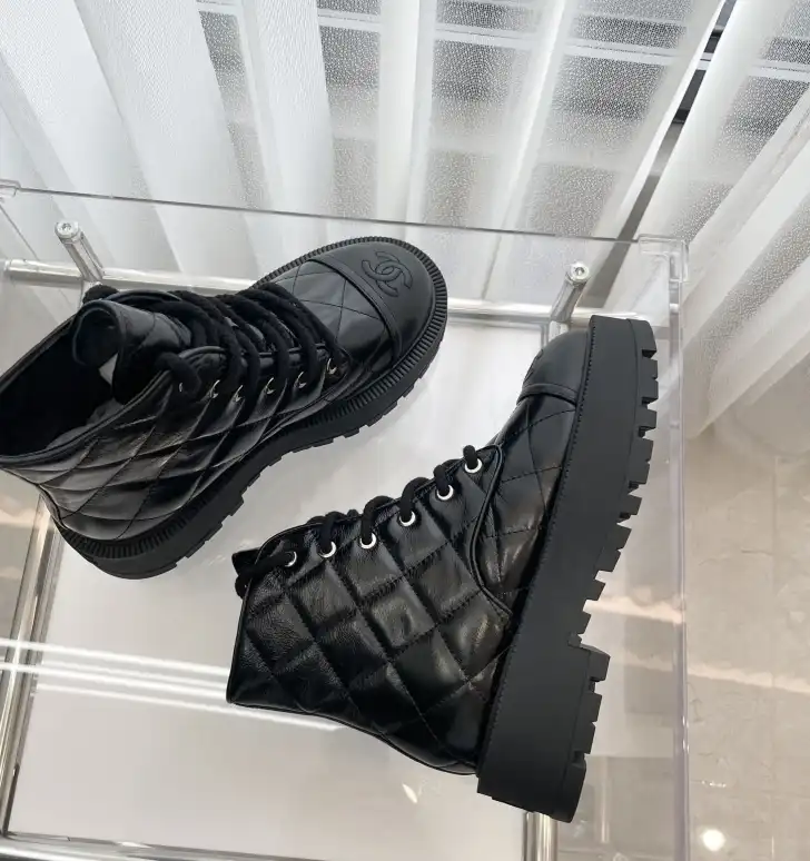 hype Chanel Boots