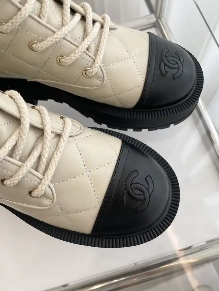 hype Chanel Boots