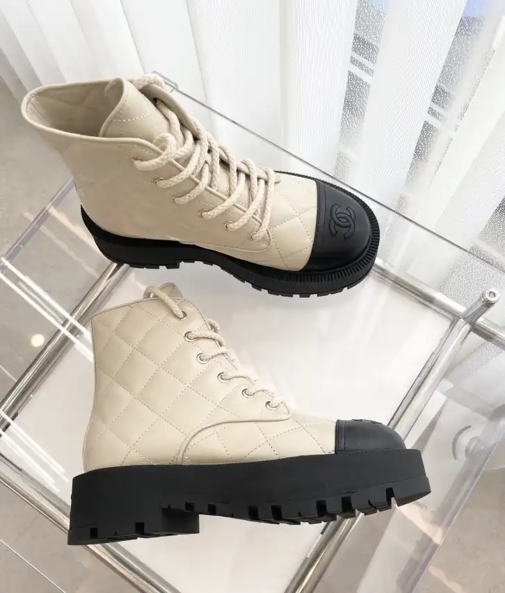 hype Chanel Boots