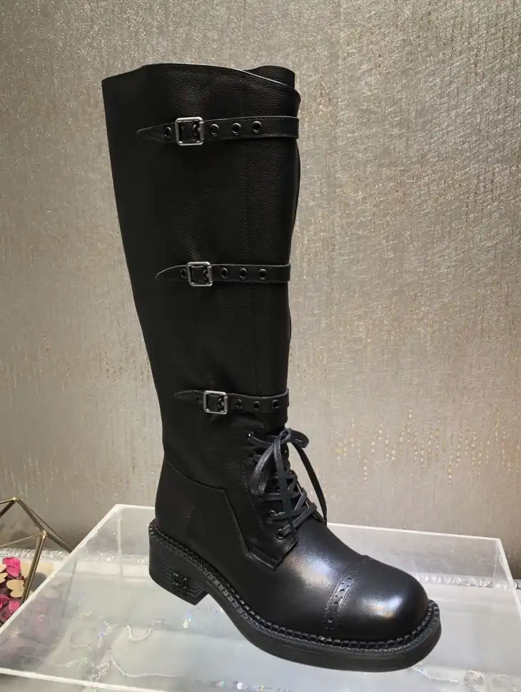 hype Miu Miu Boots