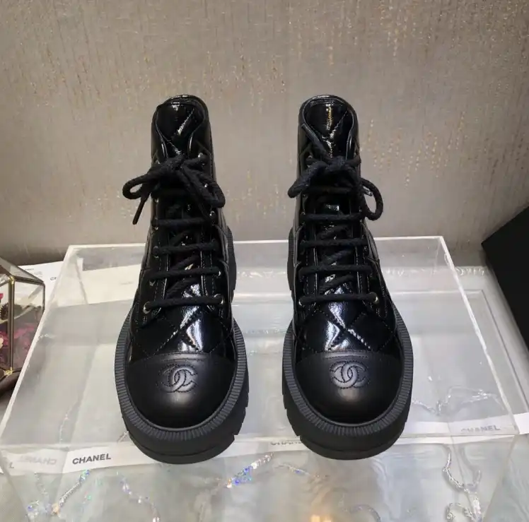 hype Chanel Boots