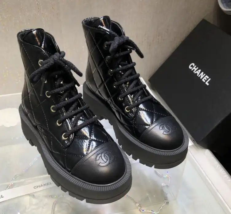 hype Chanel Boots