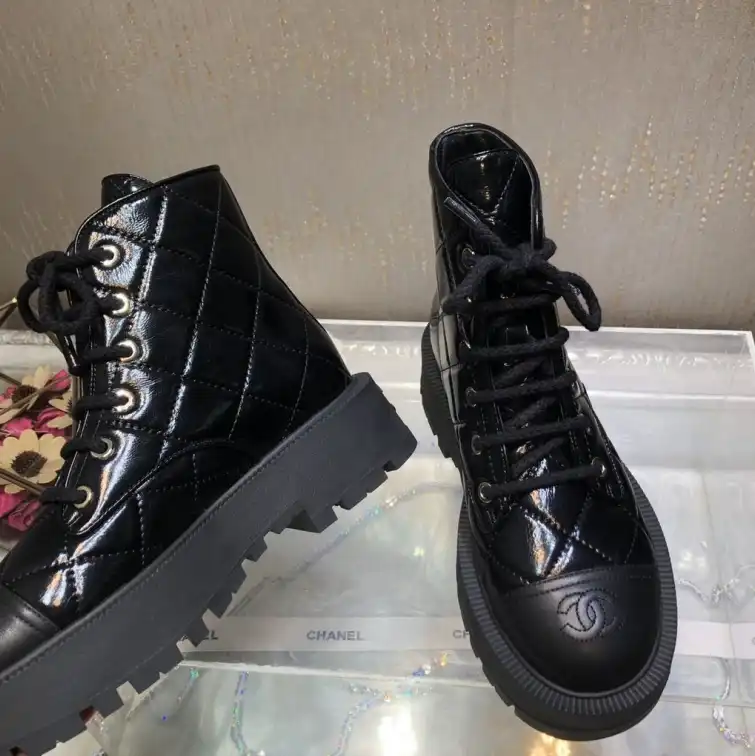 hype Chanel Boots