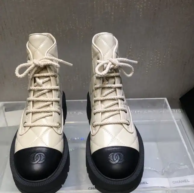 hype Chanel Boots