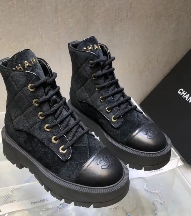 hype Chanel Boots