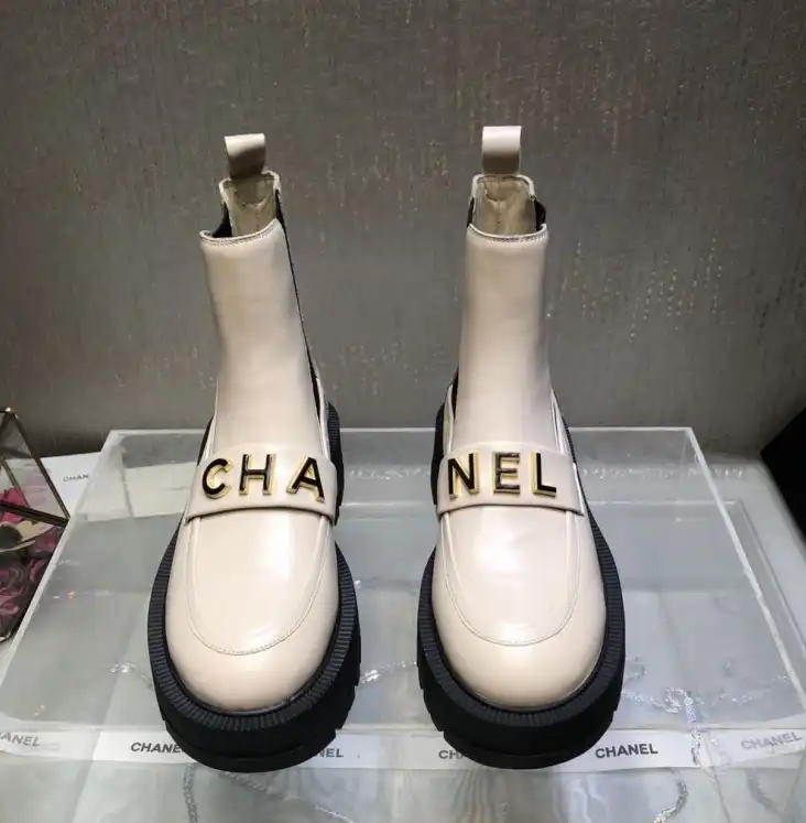 hype Chanel Boots