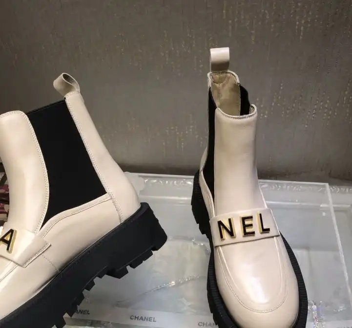 hype Chanel Boots