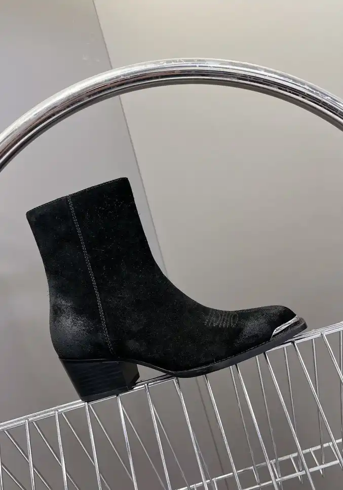 hype Celine Boots