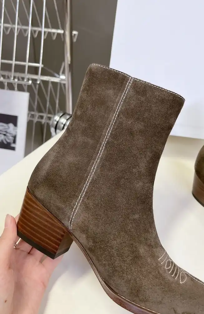 hype Celine Boots