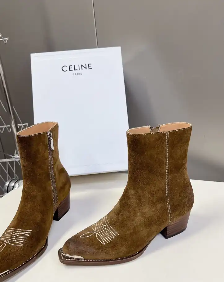 hype Celine Boots