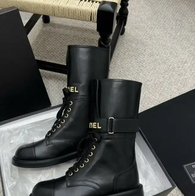 hype Chanel Boots