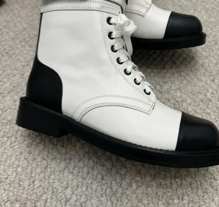 hype Chanel Boots