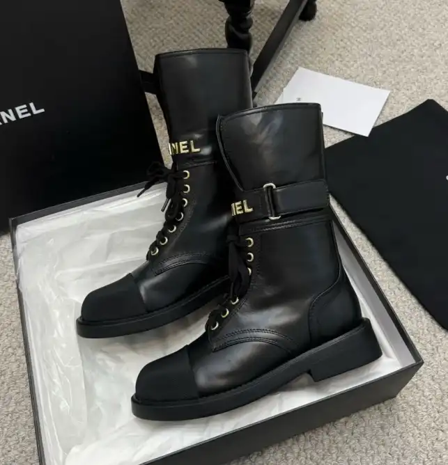 hype Chanel Boots