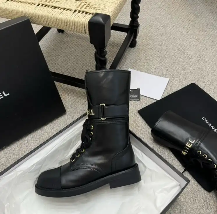 hype Chanel Boots