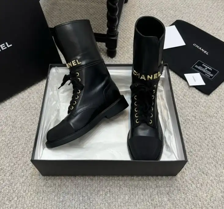 hype Chanel Boots