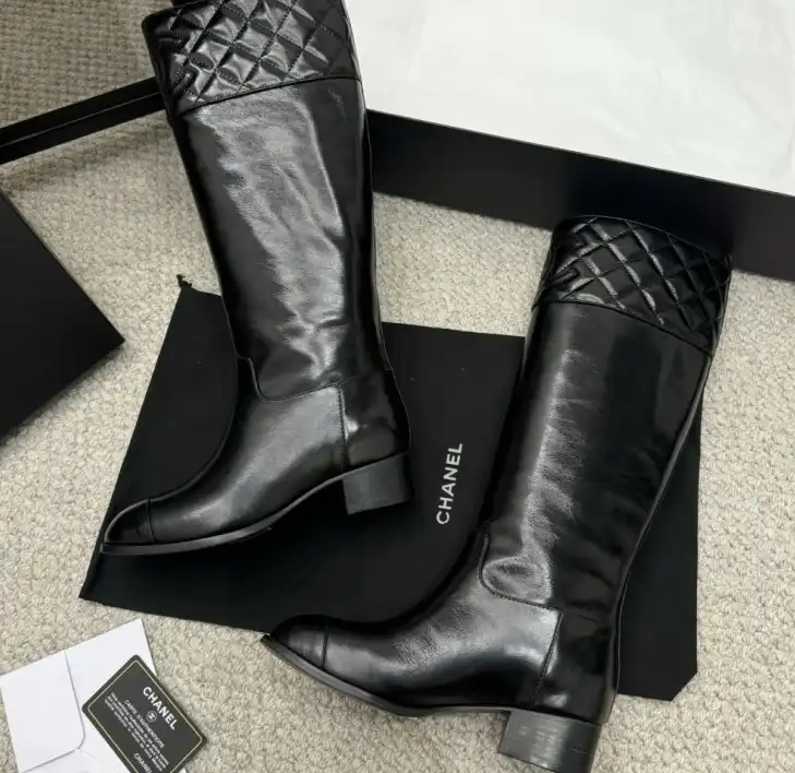 hype Chanel Boots